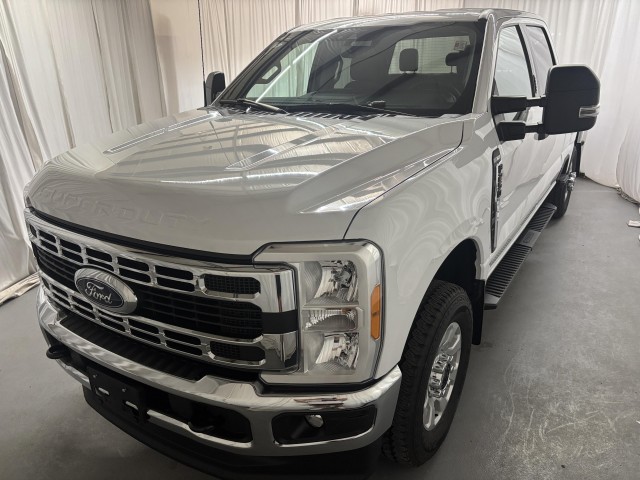 BUY FORD F250 SUPER DUTY 2023 XLT, Nachbar Automotive